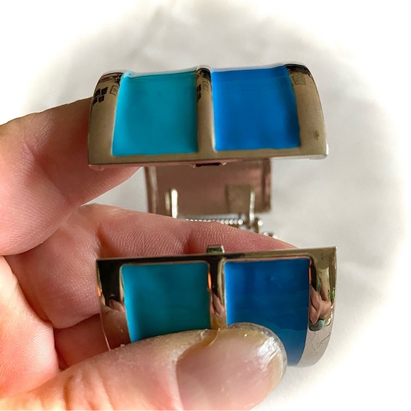 cuff style blue style bracelet - Picture 3 of 3